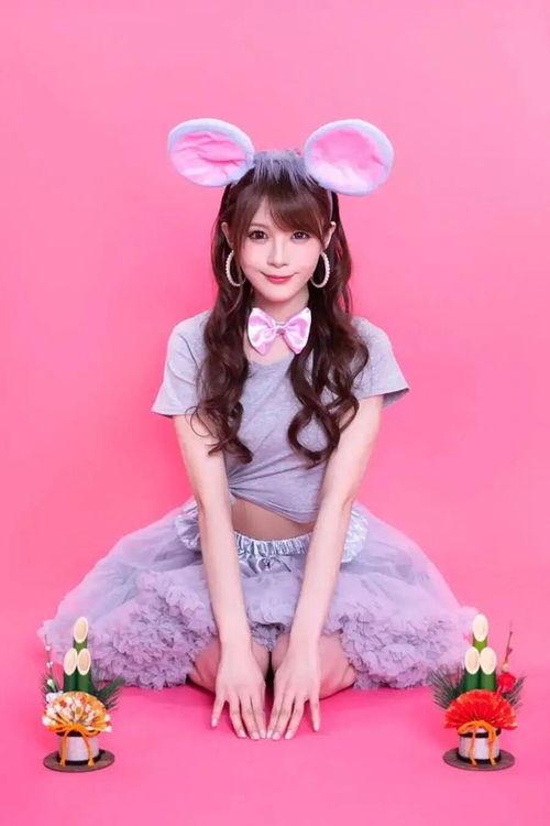 相泽 资料,揭秘科技巨头的创新之路