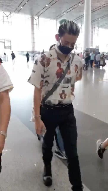 王琳凯什么背景,王琳凯的蜕变之路